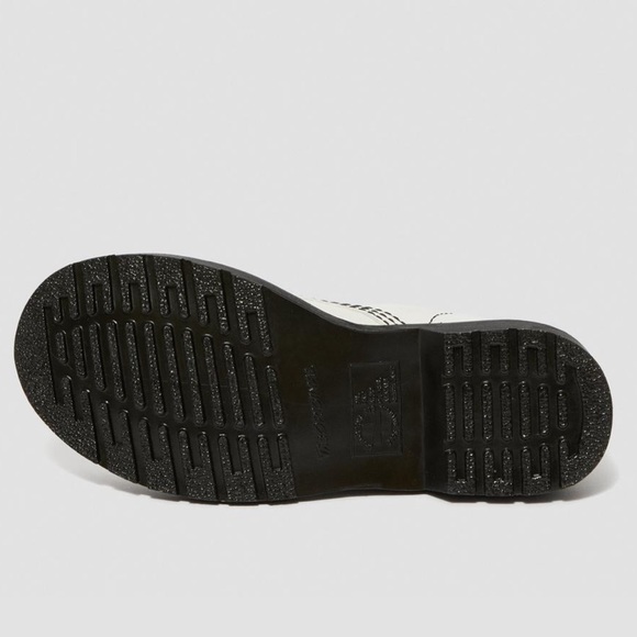 NEW DR MARTENS PASCAL VIRGINIA LEATHER BLACK WHITE 1460 BOOT SHOE AUTHENTIC - Picture 8 of 8